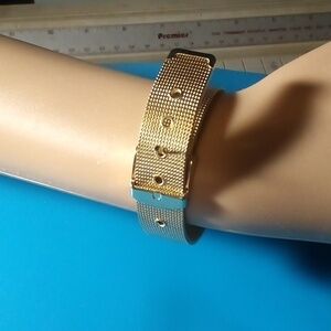 Unique Elegant Gold Tone Stainless Steel Mesh Buckle Belt Bracelet